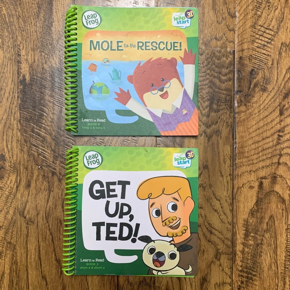 LeapFrog LeapStart 3D Book lot of 2 - Learn to Read Book 2 & 6